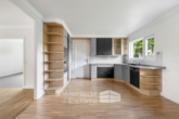 Küche - Bungalow im Grünen – Wohnen auf einer Ebene mit großem Garten und Sauna
