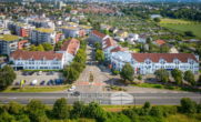 Drohnenansicht - Investitionschance in Hanau: Zwei Gewerbekomplexe mit Tiefgaragen und starkem Zukunftspotenzial