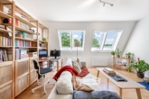 Wohn- und Esszimmer - hell und geräumig - Vermietete Eigentumswohnung in Bestlage von Bremen-Gete – Umfassend modernisiert