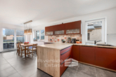 Wohn- und Essbereich - Modern & energieeffizient: Einfamilienhaus mit Smart-Home, großer Garage, Wallbox und vielem mehr