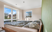 Schlafzimmer - Modern & energieeffizient: Einfamilienhaus mit Smart-Home, großer Garage, Wallbox und vielem mehr
