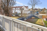 Balkon - Bad Münder | Energieeffizientes Reihenendhaus mit Balkon, Terrasse und Garage – ideal für Familien