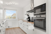 Küche - Bad Münder | Energieeffizientes Reihenendhaus mit Balkon, Terrasse und Garage – ideal für Familien