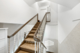 Treppenhaus - Hannover-Bemerode | Dreifamilienhaus in begehrter Lage – ideal für Selbstnutzer oder Kapitalanleger