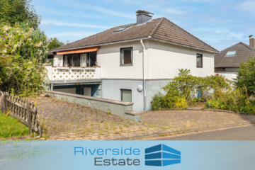 Am Ohrberg I Einfamilienhaus mit Einliegerwohnung auf Erbpachtgrundstück!, 31789 Hameln / Klein Berkel, Einfamilienhaus