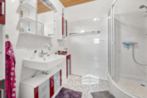Bad mit Dusche