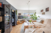 Wohnzimmer Erdgeschoss ca. 19,12m² - Rotenburg – Scheeßel I Top ausgestattete Reitanlage mit Reithalle, ein Zuhause für Pferd und Mensch