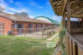 Blick auf die ca. 20m² großen Paddocks - Rotenburg – Scheeßel I Top ausgestattete Reitanlage mit Reithalle, ein Zuhause für Pferd und Mensch