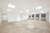 Gewerbefläche - Großzügige Gewerbefläche mit flexibler Raumaufteilung in gepflegtem Bürogebäude