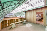 Blick von einer der Tribünen mit ca. 15m² - Rotenburg – Scheeßel I Top ausgestattete Reitanlage mit Reithalle – ein Zuhause für Pferd und Mensch