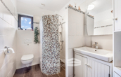 Badezimmer Erdgeschoss ca. 5,12m² - Rotenburg – Scheeßel I Top ausgestattete Reitanlage mit Reithalle – ein Zuhause für Pferd und Mensch