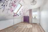 Zimmer 3 im OG - Diedersen I Saniertes EFH mit Wärmepumpe, Sauna & großem Garten!