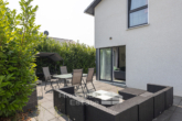 Terrasse - Groß Berkel|Modernes Einfamilienhaus (Bj.2016) mit hochwertiger Ausstattung in ruhiger Lage!