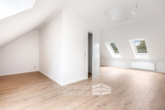 Zimmer DG - Modern wohnen auf 3 Etagen – Reihenmittelhaus mit Terrasse und kleinem Garten