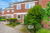 Außenansicht - Modern wohnen auf 3 Etagen – Reihenmittelhaus mit Terrasse und kleinem Garten