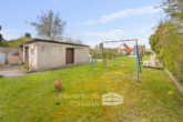 Gartenansicht - Hastenbeck I Sanierungsbedürftige Doppelhaushälfte mit großem Grundstück in ruhiger Lage!