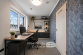 Büro - KfW-40-Plus Traumhaus mit PV-Anlage, Wärmepumpe, Smart-Home & großer Garage