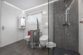 Badezimmer - Bad Münder am Deister| Vielfältiges Einfamilienhaus mit Wellnessbereich in naturnaher Lage!