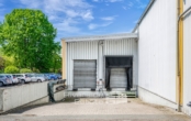 Zwei LKW Rampen an der Rückseite der Halle - Über 1000m² Lager- und Gewerbehalle im Gewerbegebiet Oyten