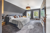 Schlafzimmer - Hochwertig saniertes Einfamilienhaus mit Wärmepumpe und Wellnessgarten in bester Lage von Hameln!