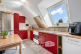 Küche Wohnung 2 OG - Charmantes Mehrfamilienhaus mit Gewerbe, großem Grundstück & PV-Anlage mit Mieteinnahmen