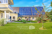 Außenansicht - Charmantes Mehrfamilienhaus mit Gewerbe, großem Grundstück & PV-Anlage mit Mieteinnahmen
