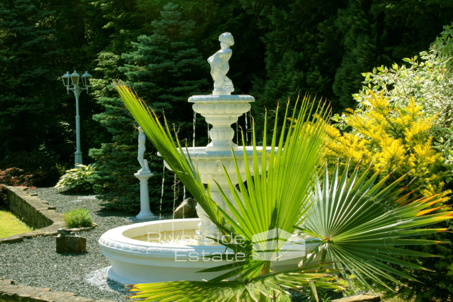 Brunnen