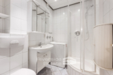 Badezimmer mit Fußbodenheizung - Helle 3-Zimmer-Wohnung in Bremen-Utbremen – Sofort bezugsfrei!