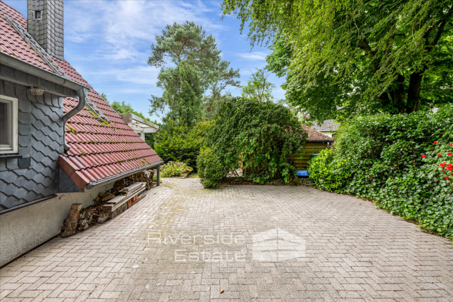 Weitere Terrasse angrenzend an die Küche