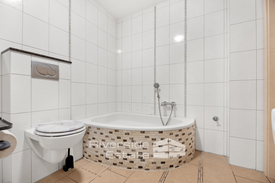 ...& Badewanne