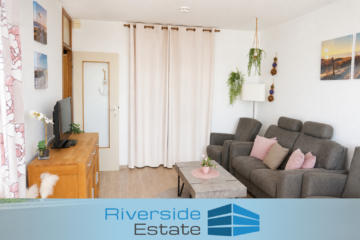 Heiligenhafen | Gepflegte 2-Zimmer-Ferienwohnung mit Schlafnische und Weitblick, 23774 Heiligenhafen, Etagenwohnung