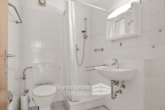 Badezimmer 2 - Hessisch Oldendorf I Großzügiges Wohnen oder zwei separate Wohnungen