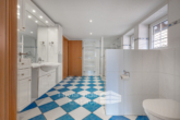 Badezimmer - Aerzen|Stilvolle Maisonettewohnung mit ca. 124 m² Wohnfläche! (4-Zimmer)