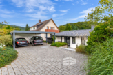 Doppel-Carport - Modernisiertes Einfamilienhaus mit Photovoltaik und traumhaftem Ausblick!