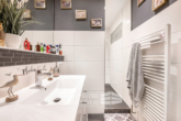 Bad - Ihr neues Zuhause direkt an der Weser – 2-Zimmer-Wohnung mit Aussicht & Charme zum 01.10. bezugsfrei