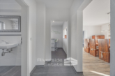 Flur im Erdgeschoss - Modernisiertes Einfamilienhaus mit Pool & Wintergarten in ruhiger Lage von Benstorf