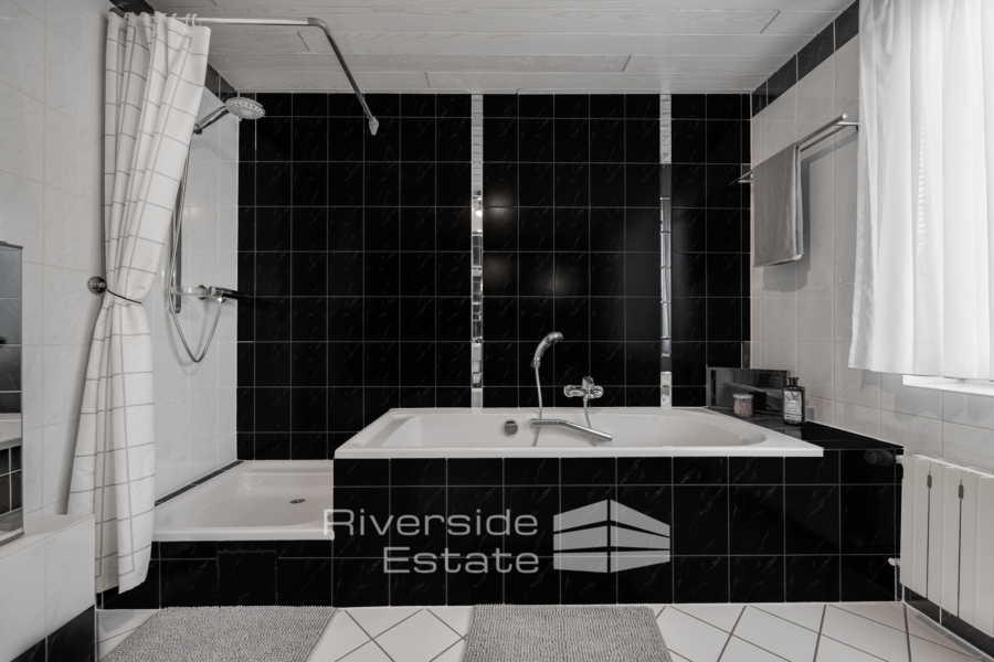 Badezimmer Maisonette-Wohnung